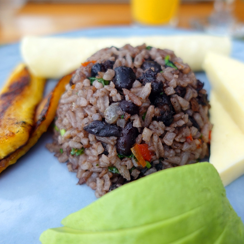 Learn to cook Costa Rican food